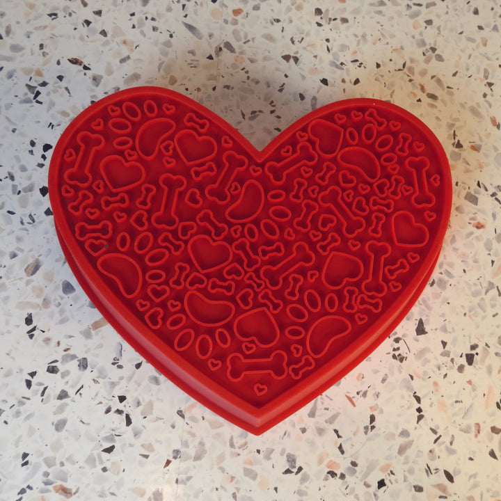 Heart Slow Feeder & Lick Mat-Scarlet