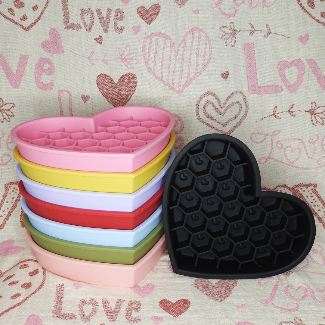 Heart Slow Feeder & LIck Mat - Olive
