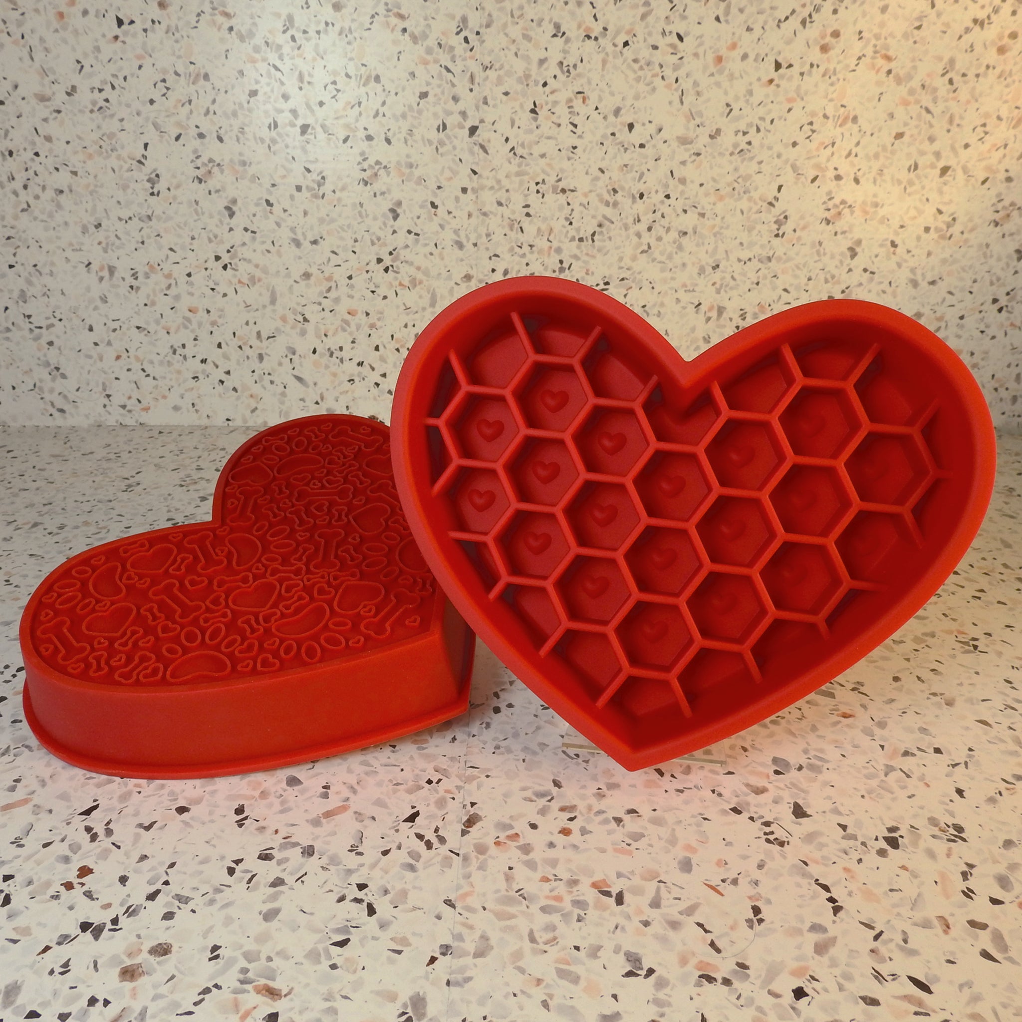 Heart Slow Feeder & Lick Mat-Scarlet